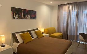 Anastasio Vatican Rooms G H